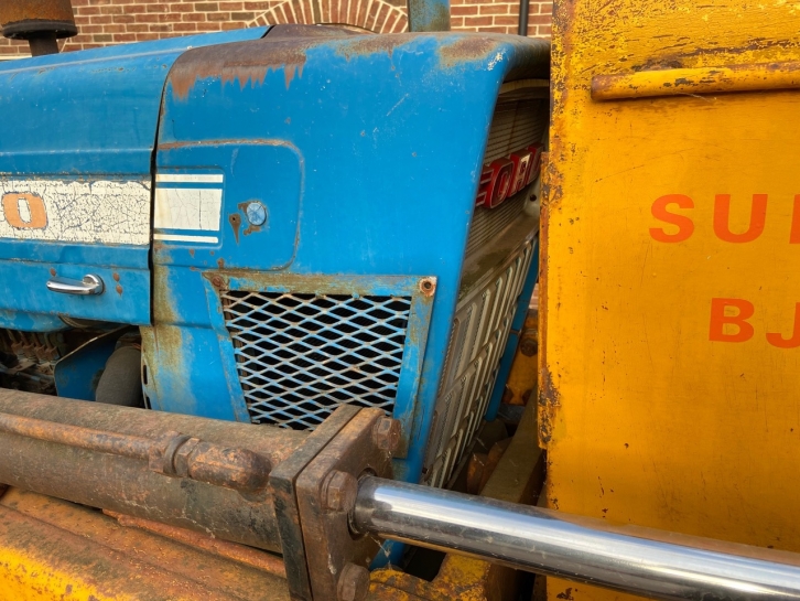 Ford 5000
