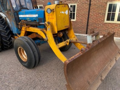 Ford 5000