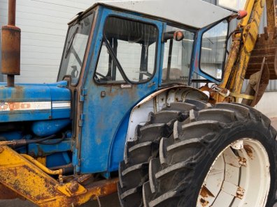Ford 5000