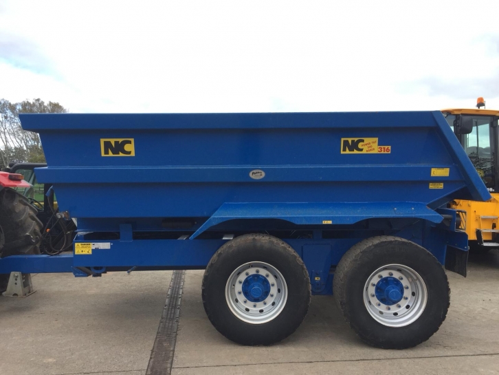 NC 316 16 Ton dump trailer