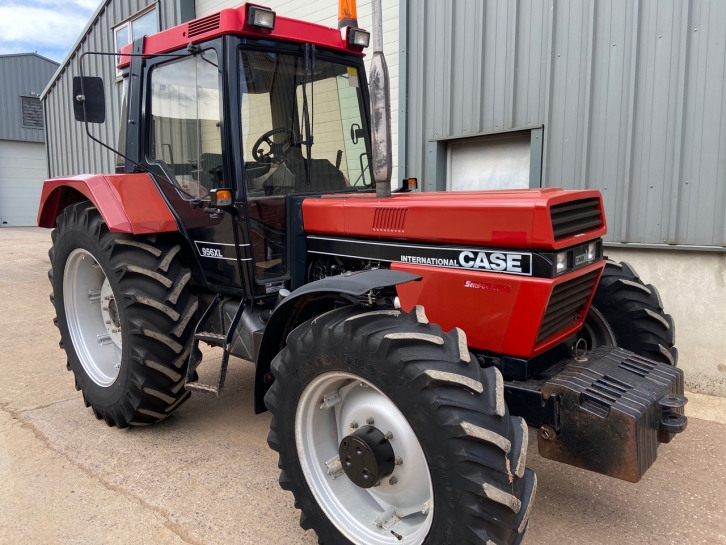 Case 956XL