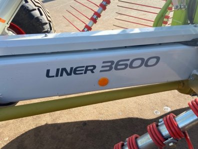 Claas Liner 3600 4 rotor rake