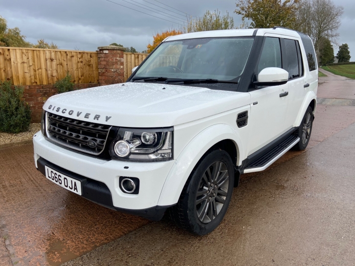 Land Rover Discovery Graphite 3.0 SDV6