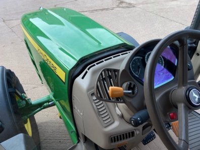 John Deere 6930