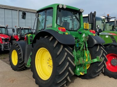John Deere 6930