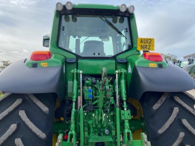 John Deere 6930