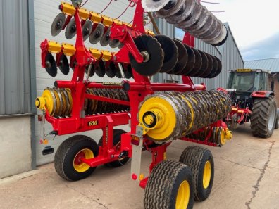 Vaderstad CR650 Carrier