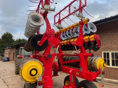 Vaderstad CR650 Carrier