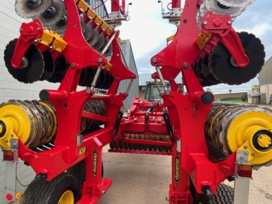 Vaderstad CR650 Carrier