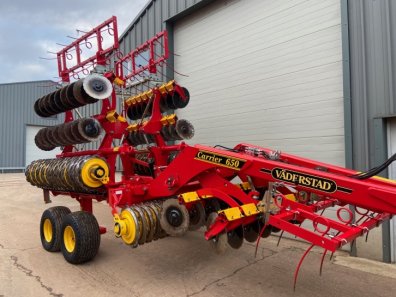 Vaderstad CR650 Carrier
