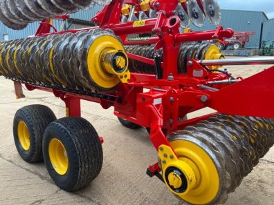 Vaderstad CR650 Carrier