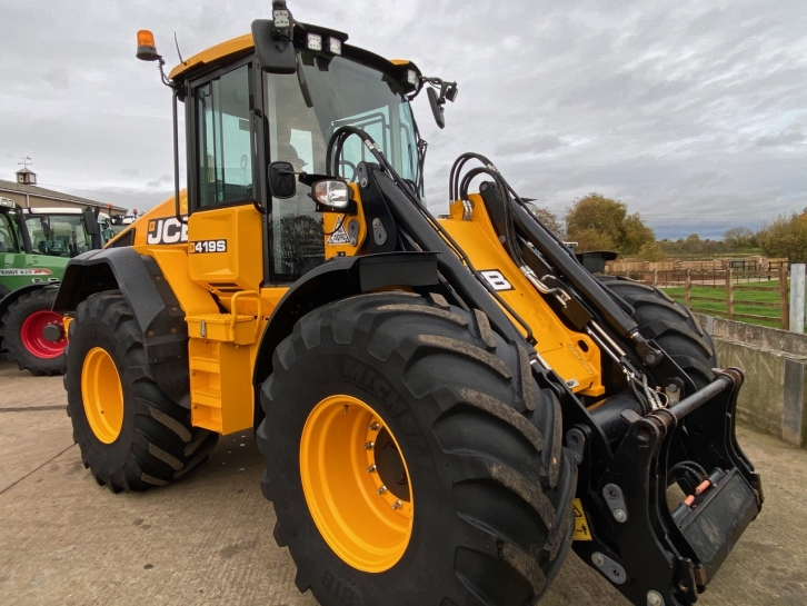 JCB 419S