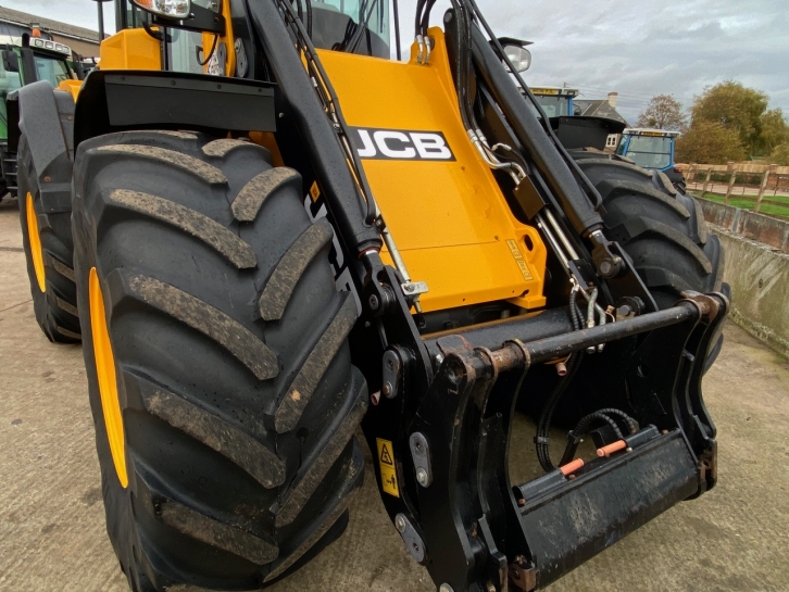 JCB 419S