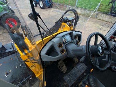 JCB 419S