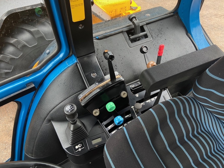 Ford 8630