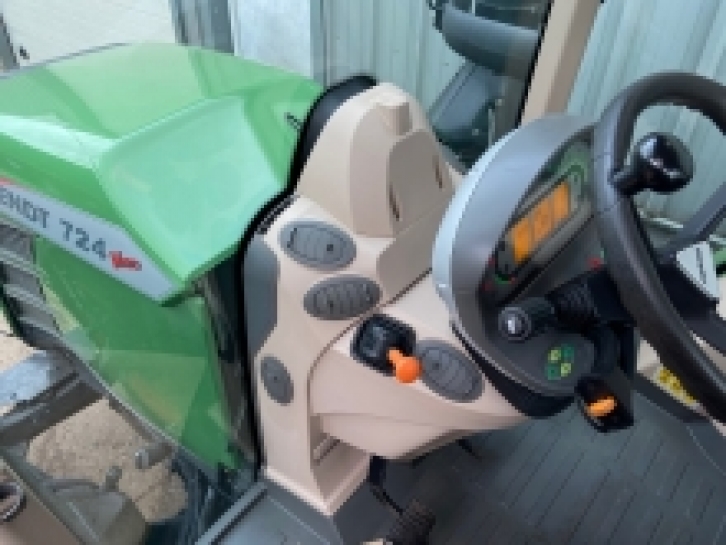 Fendt 724 Profi-Plus