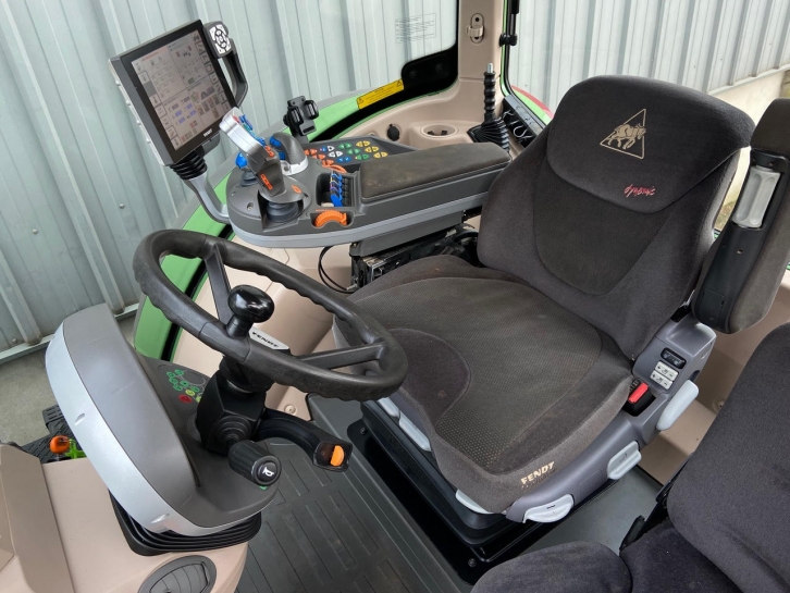 Fendt 724 Profi-Plus