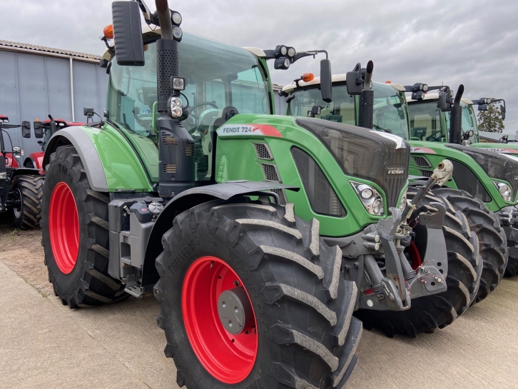 Fendt 724 Profi-Plus