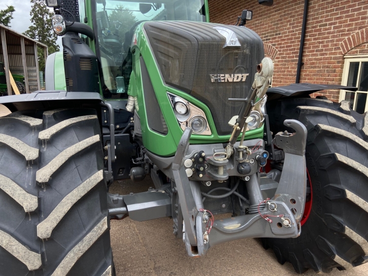 Fendt 724 Profi-Plus