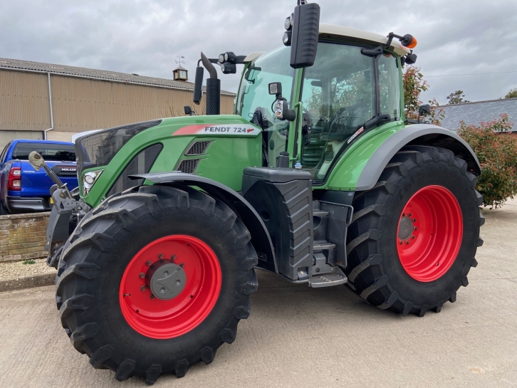 Fendt 724 Profi-Plus