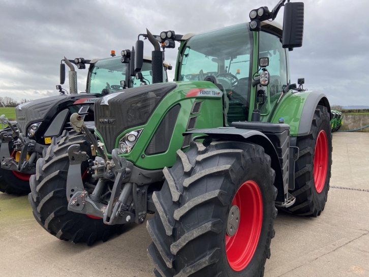 Fendt 724 Profi-Plus