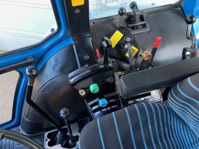 Ford 7810 III