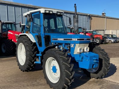 Ford 7810 III