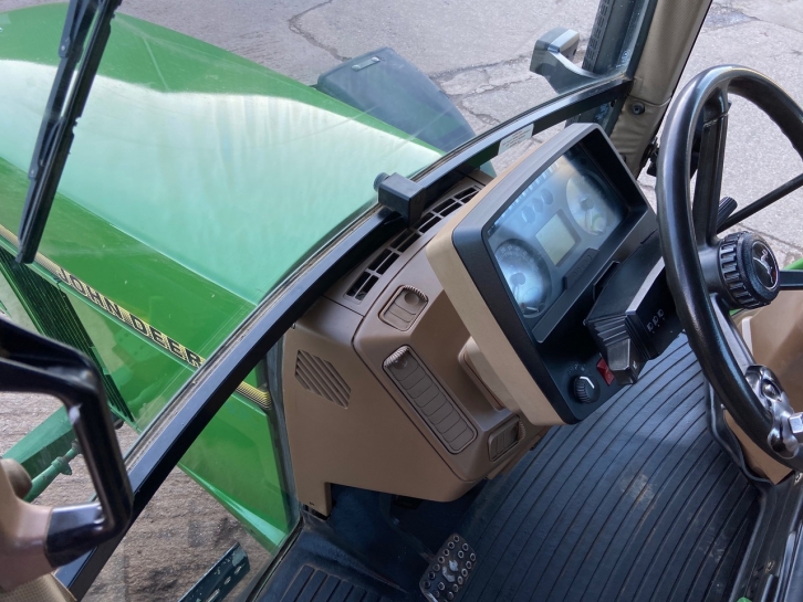 John Deere 6300