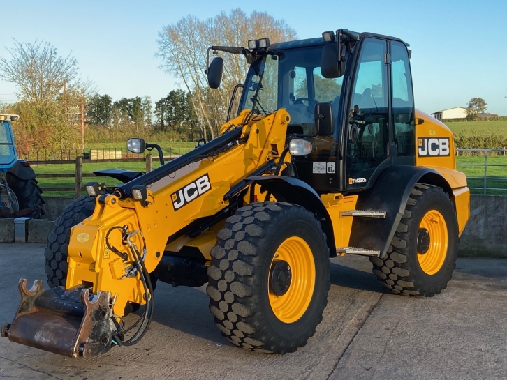 JCB 320S