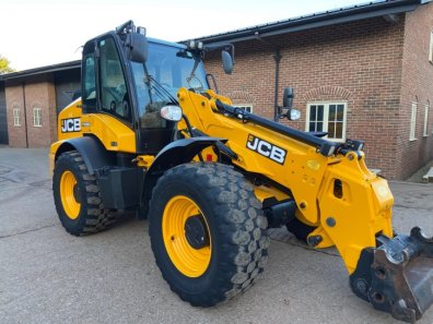 JCB 320S