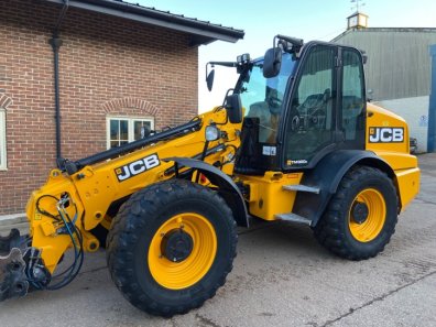 JCB 320S