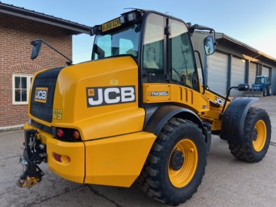 JCB 320S