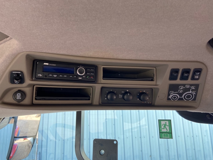 Case CVX 240
