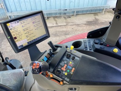 Case CVX 240