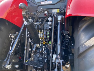 Case CVX 240