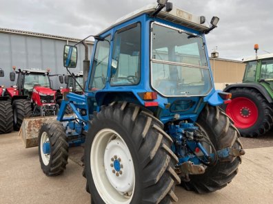 Ford 6610