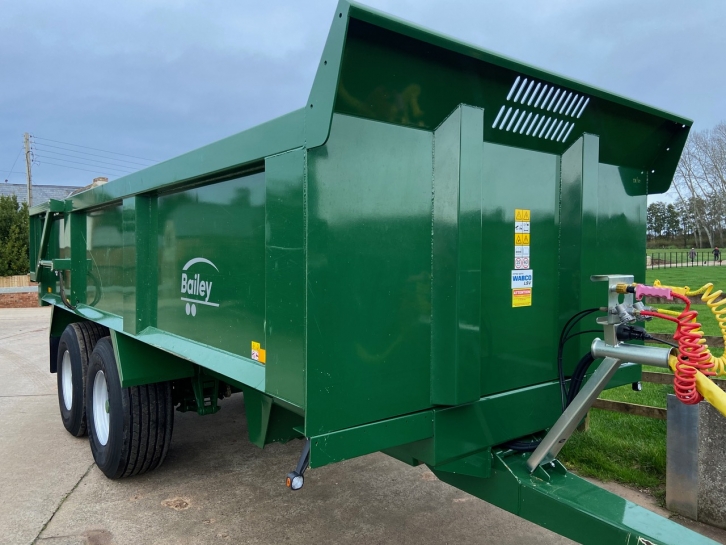 Bailey 20 Ton Contract Tipper