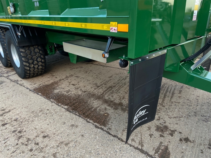 Bailey 14 ton Root trailer