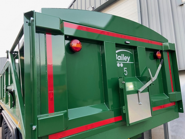 Bailey 14 ton Root trailer