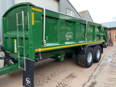 Bailey 14 ton Root trailer