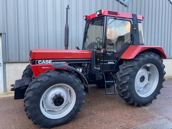 Case 956XL