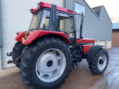 Case 956XL
