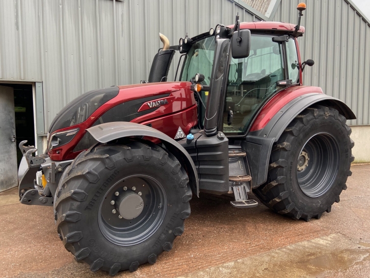 Valtra T214 Direct Unlimited