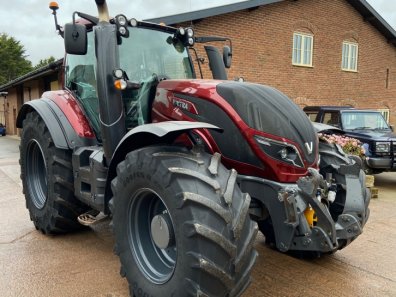 Valtra T214 Direct Unlimited