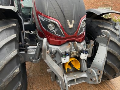 Valtra T214 Direct Unlimited