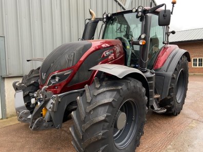 Valtra T214 Direct Unlimited