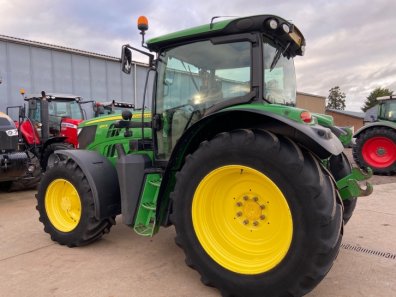 John Deere 6130R