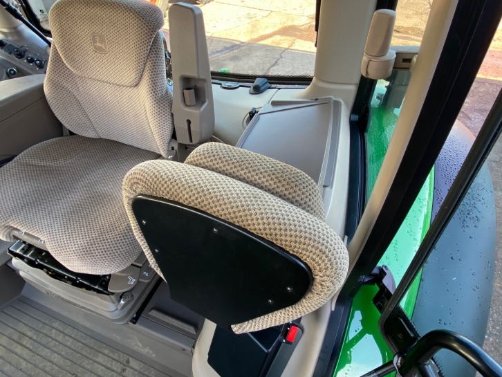 John Deere 6155R Ultimate