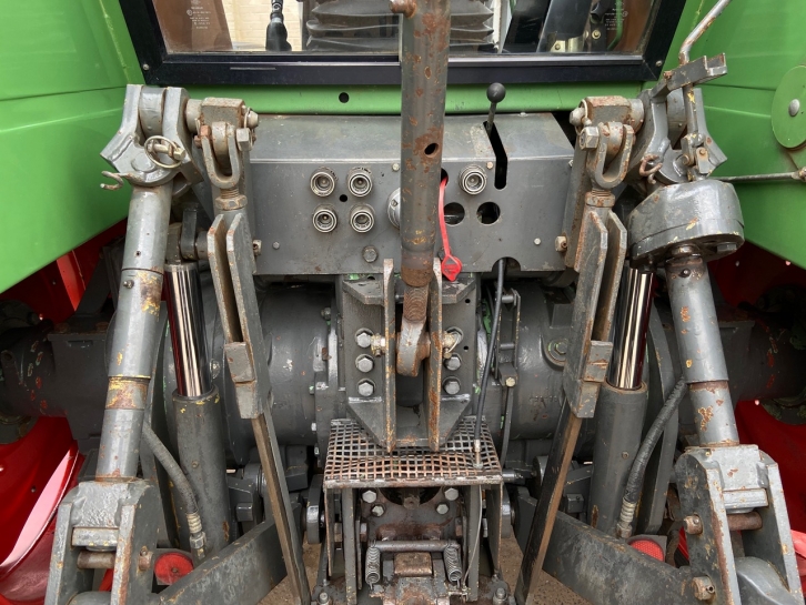 Fendt Favorit 612 LS
