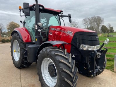Case CVX 200